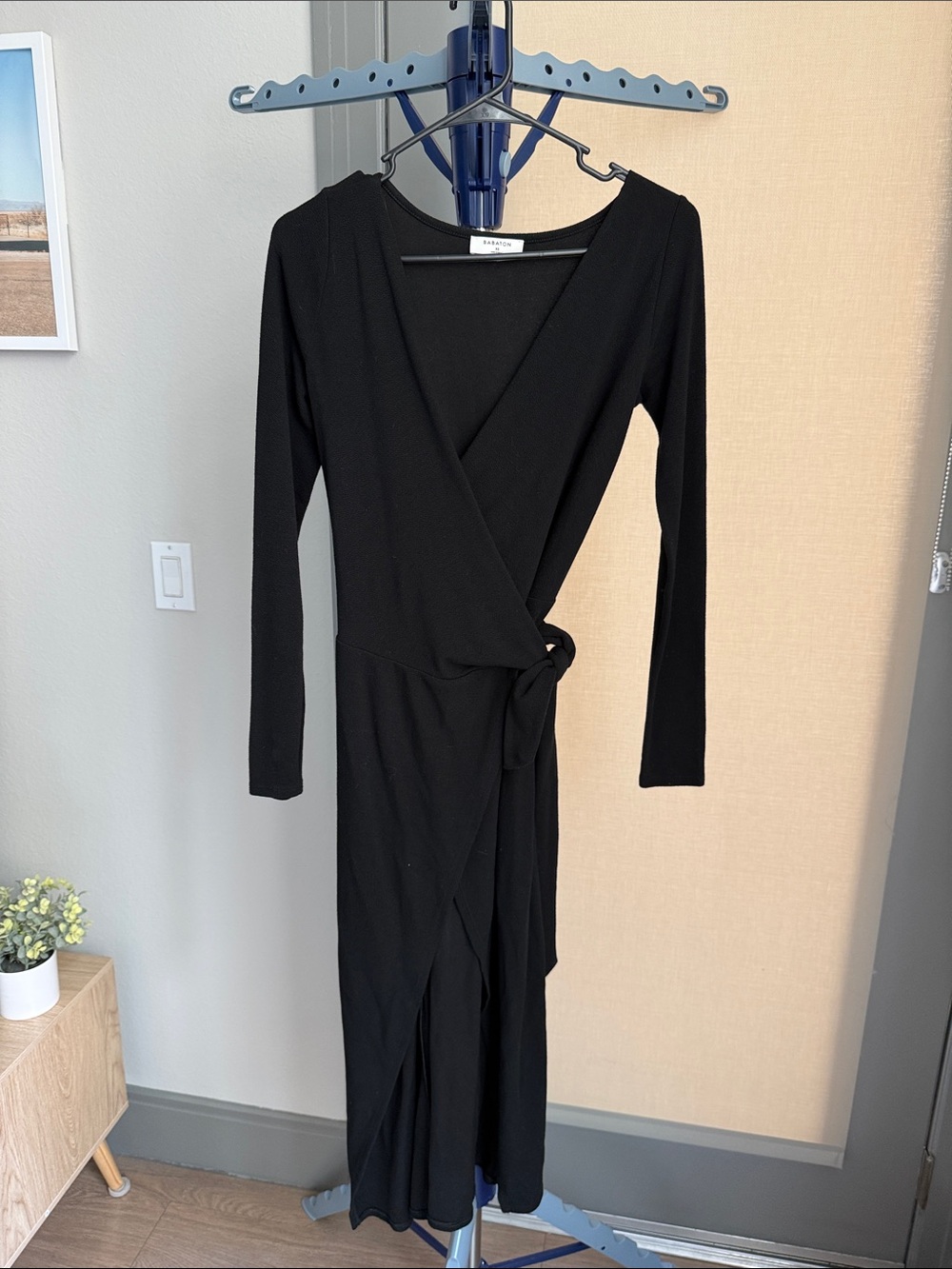 Babaton by Aritzia Black Wrap Midi Dress XS Long Sleeve
